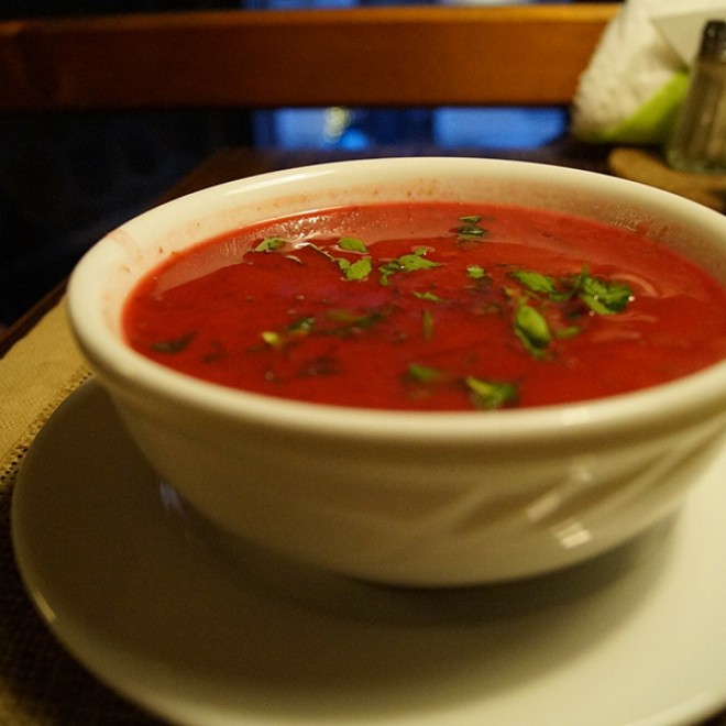 Pomidorų sriuba su sūriu
